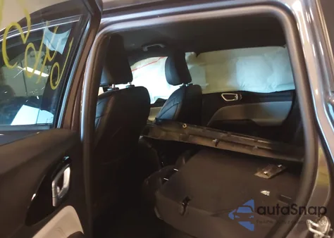 2024 Jeep Compass Limited 4X4 from USA, damaged, VIN 3C4NJDCN2RT153710